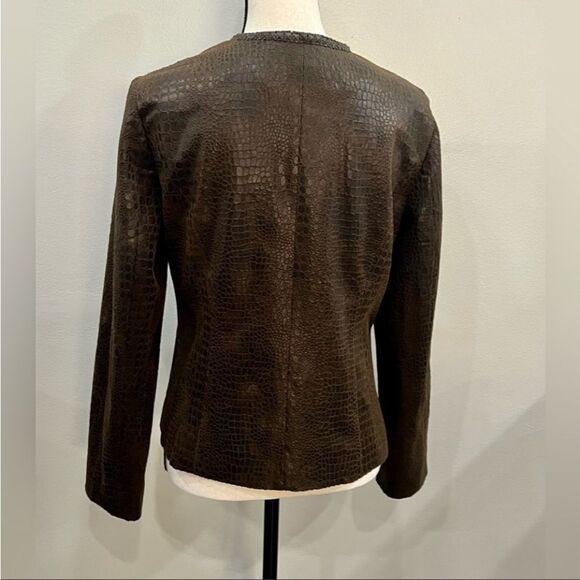 CHICOS Brown Embossed Faux
Snakeskin~Leopard Satin
Lined~Stud/Bead Jacket~1~S/
M - Picture 3 of 5